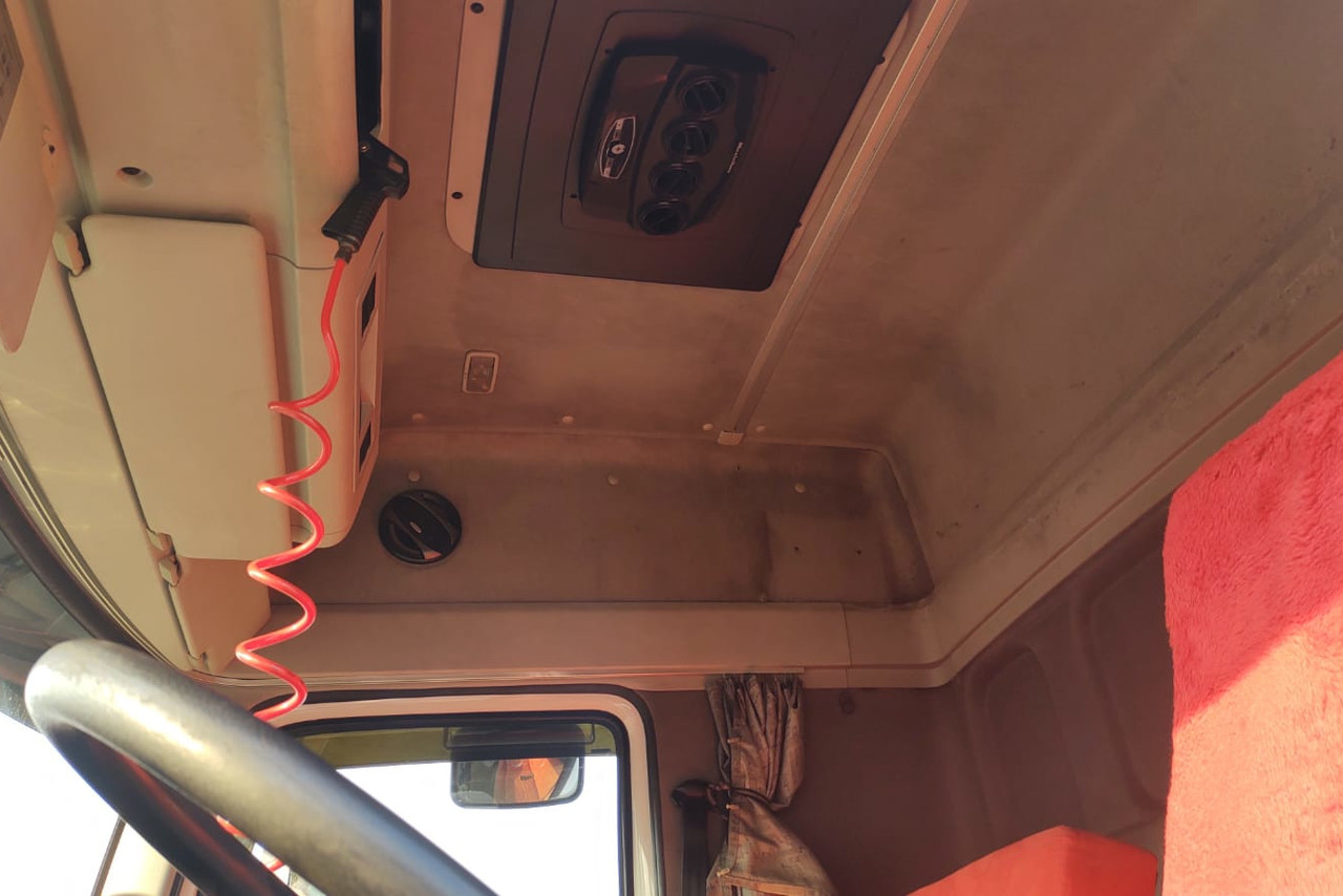 Volkswagen 24-280 E Constellation 6x2 - 13/13 8