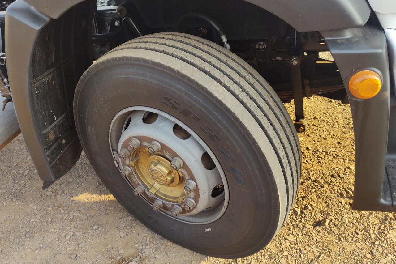 Volkswagen 24-280 E Constellation 6x2 - 13/13 14