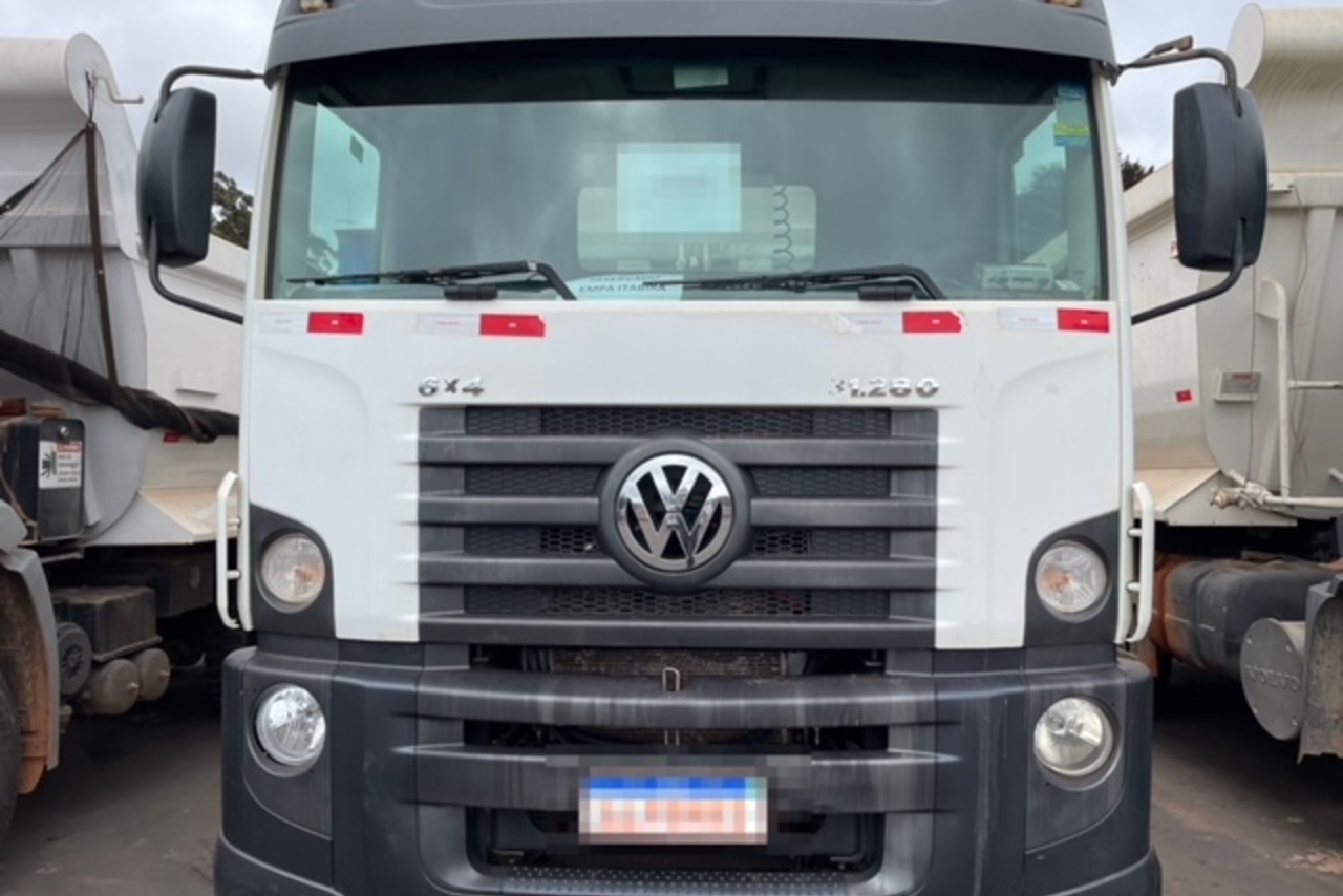 Volkswagen 31-280 E Constel. 6x4 - 14/14 6
