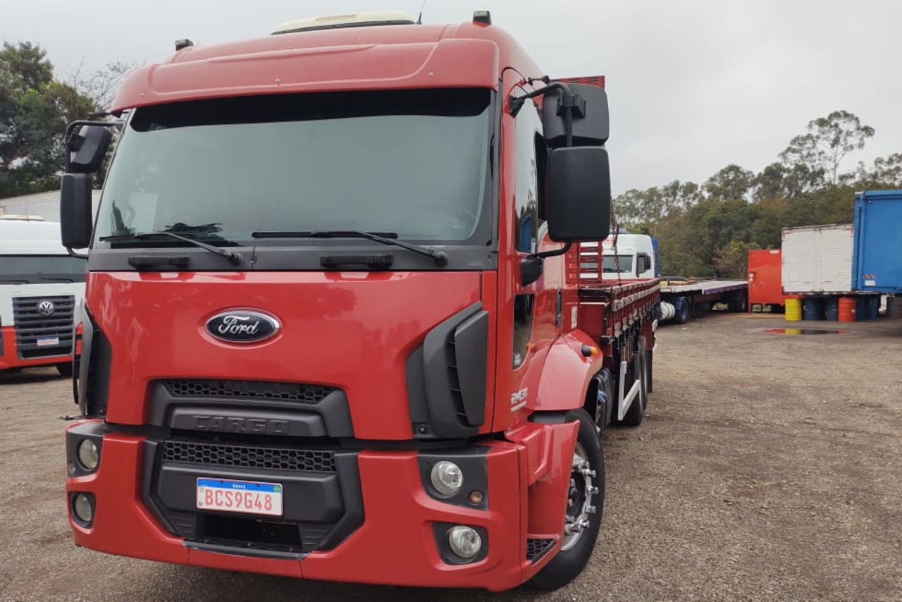 Ford Cargo 2431 - 18/19 2