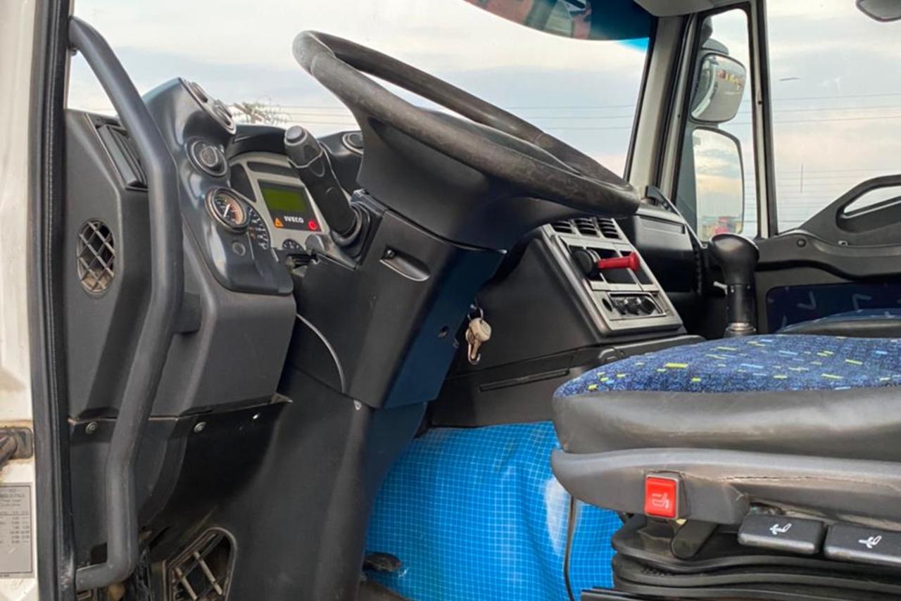 Iveco Stralis 380 - 08/09 3