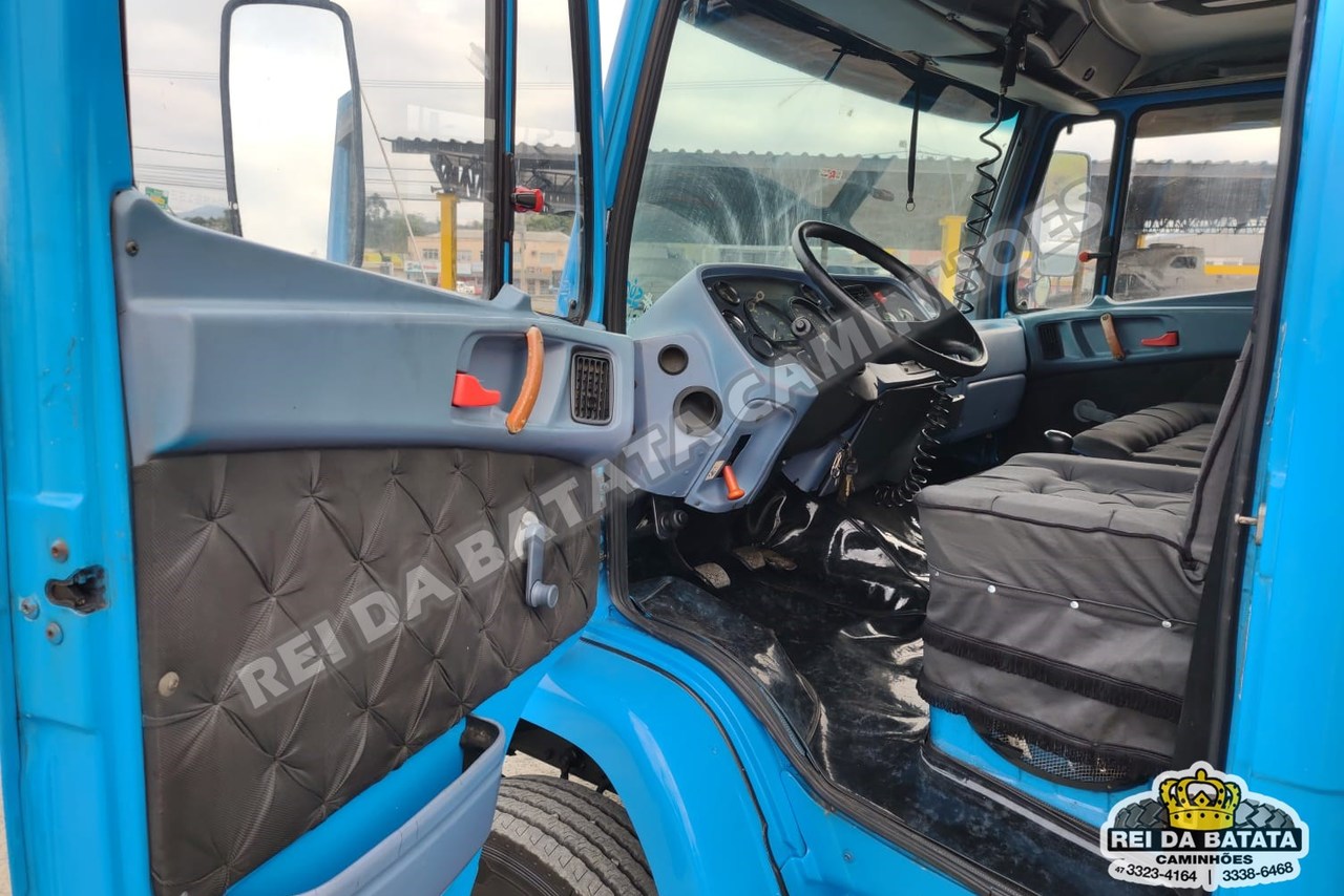 Mercedes Benz MB 1620 - 98/98 7