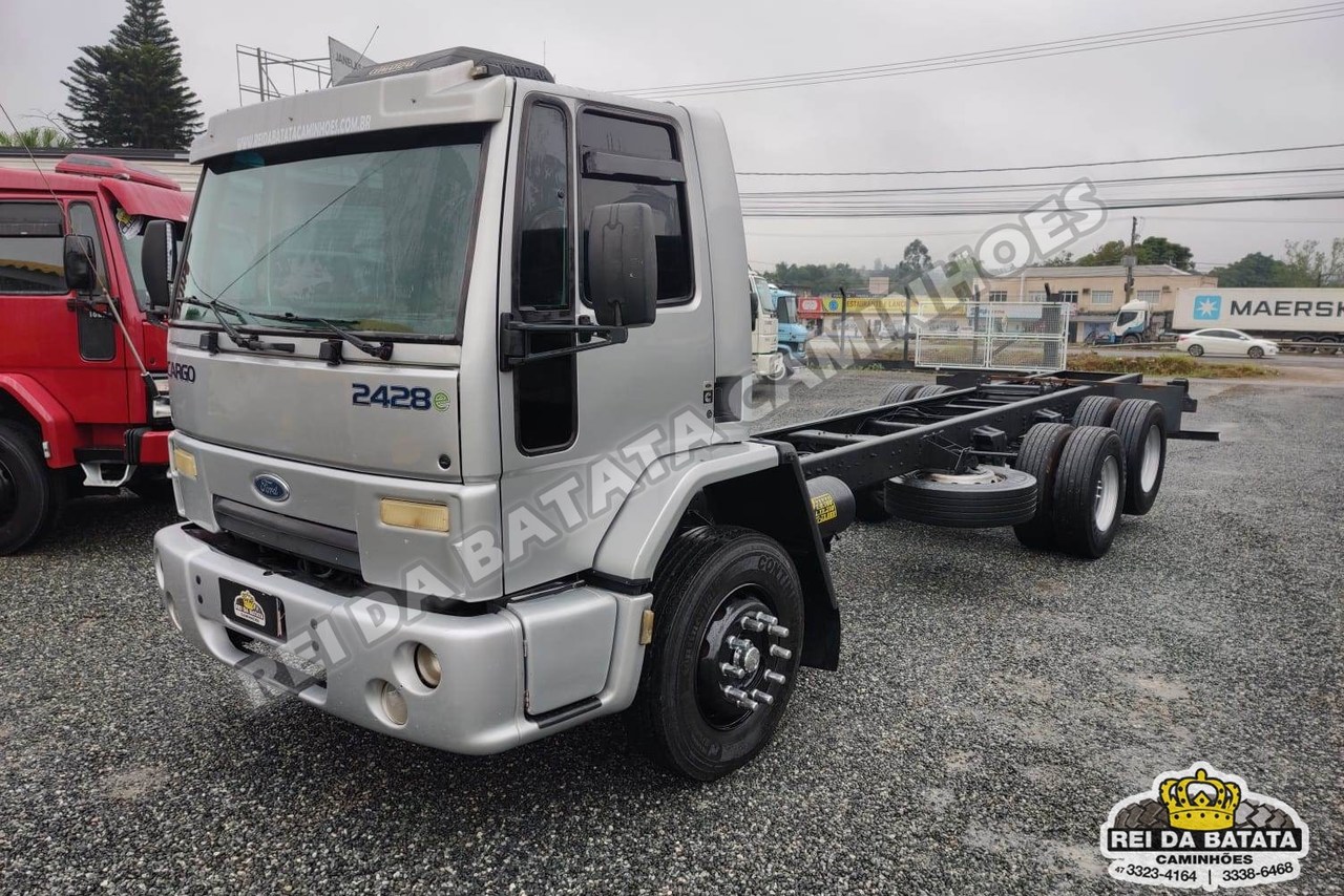 Ford Cargo2428 - 07/08 3