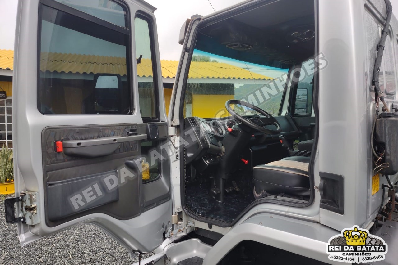 Ford Cargo2428 - 07/08 9