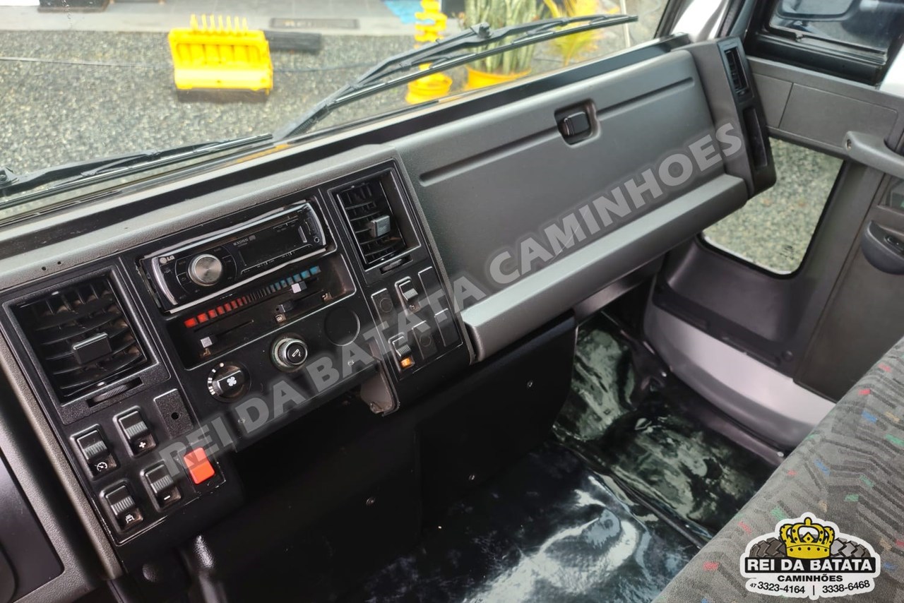Ford Cargo2428 - 07/08 13