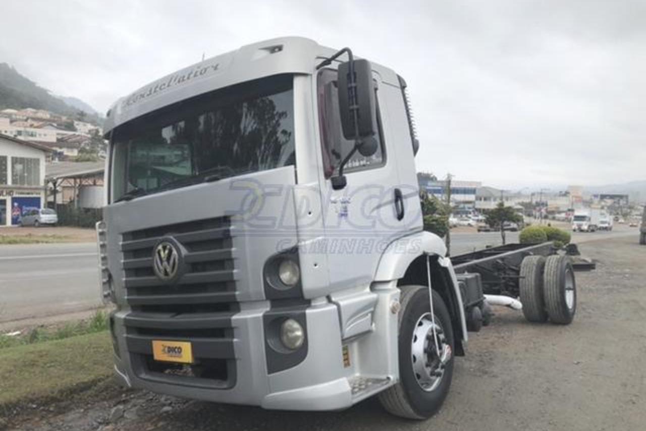 Volkswagen 15-180 E Constellation - 10/10 3
