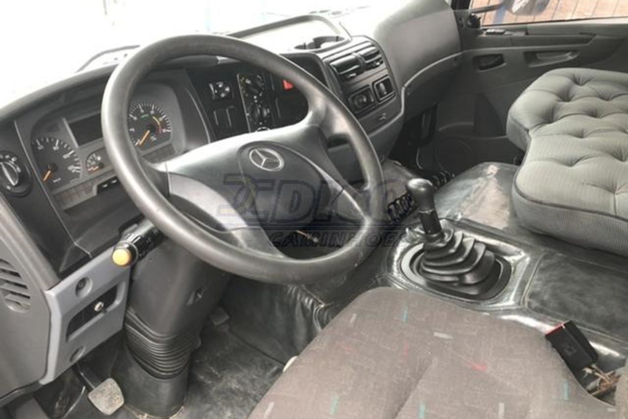 Mercedes Benz Atego 2425 - 09/09 5