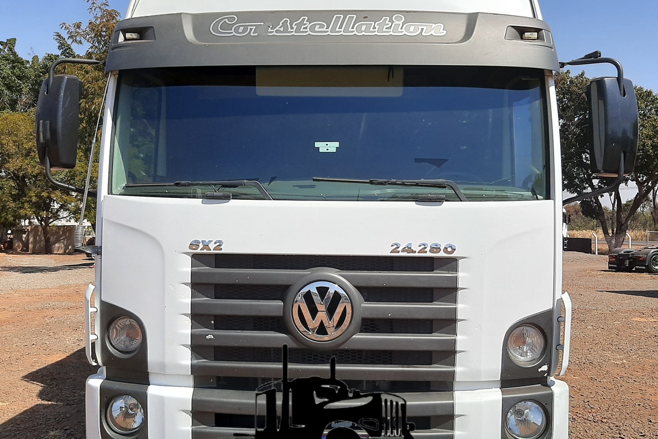 Volkswagen 24-280 E Constellation 6x2 - 12/12 2