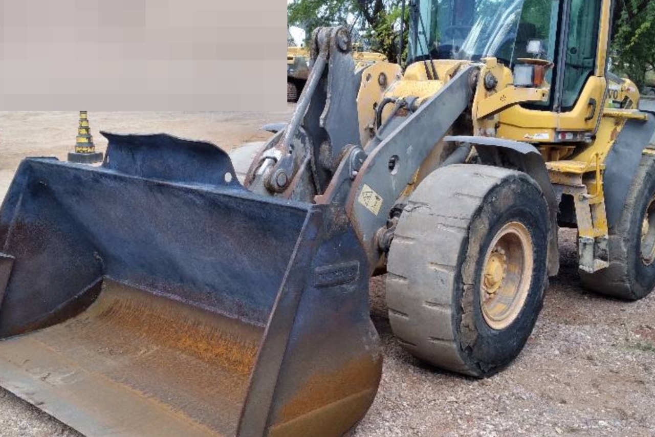 Volvo L90F - 13/13 3