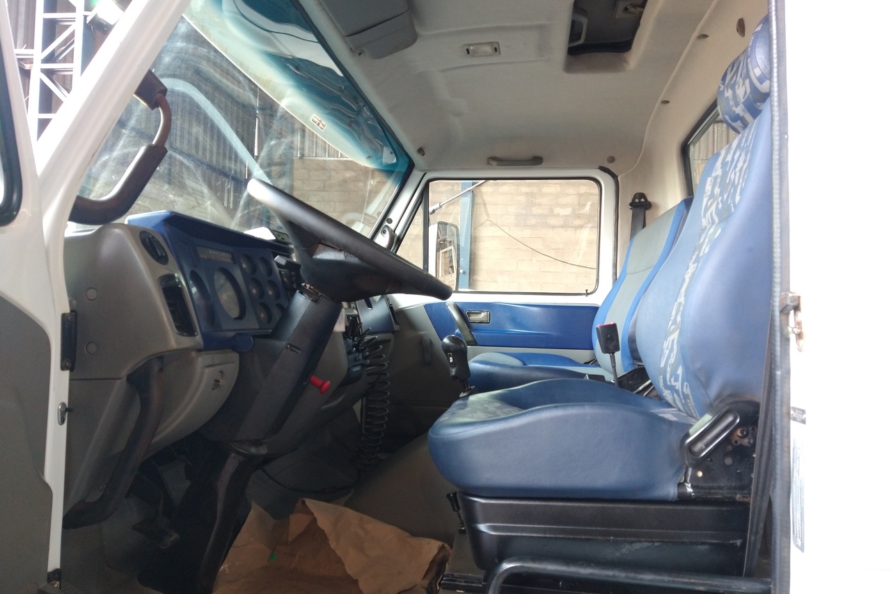 Volkswagen 15-180 E Constellation - 12/12 11