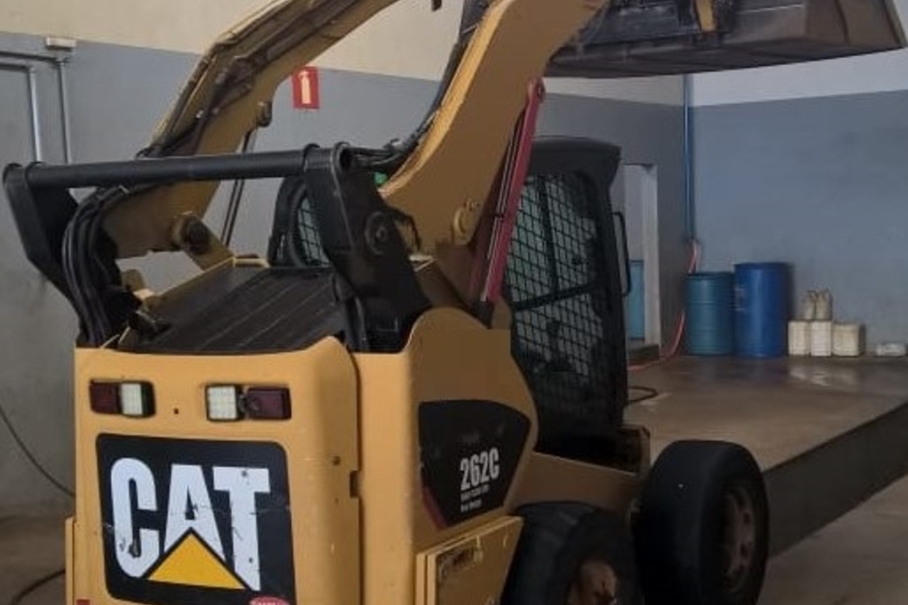 Caterpillar 262D - 12/12 4