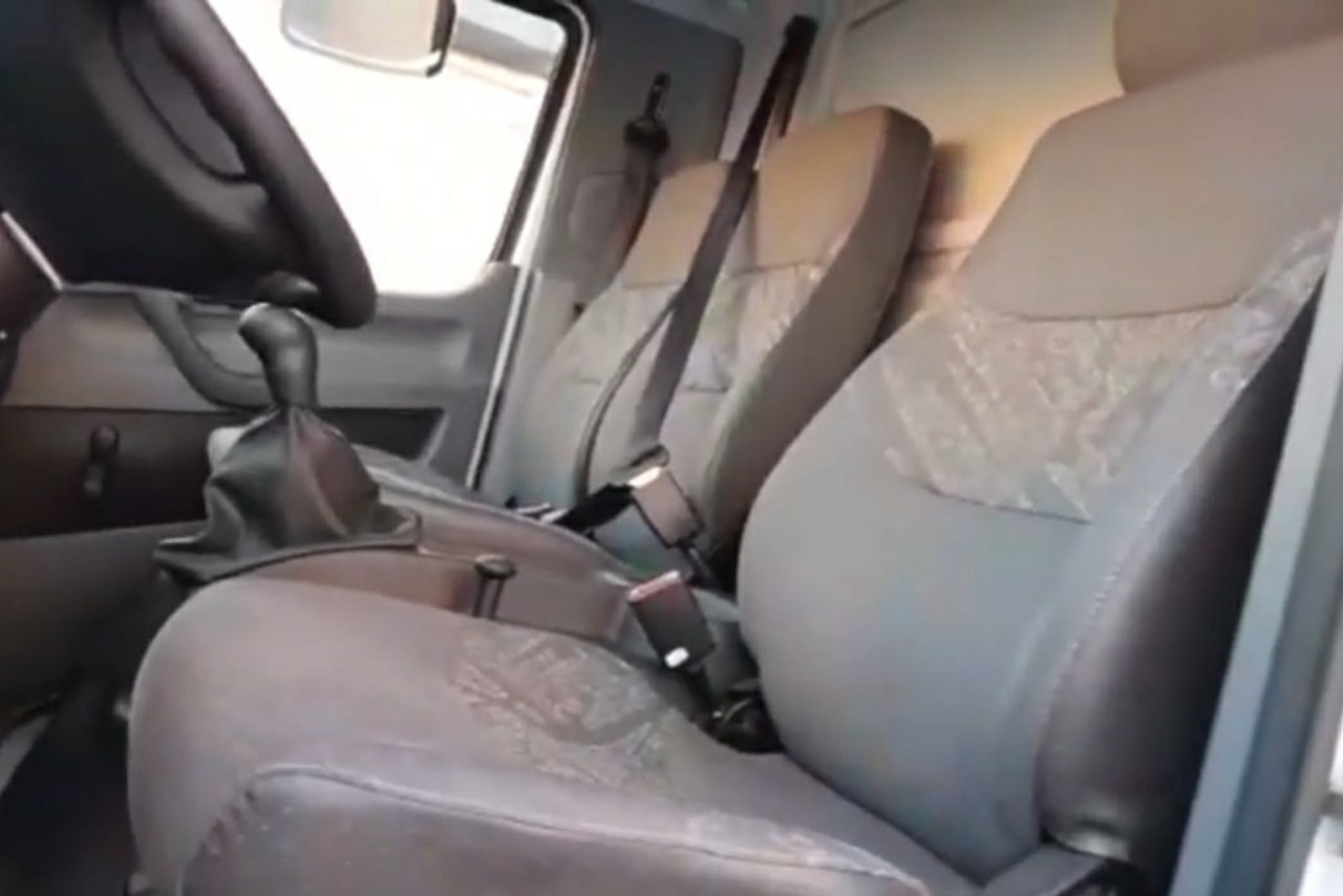 Mercedes Benz Accelo 1016 - 19/20 9