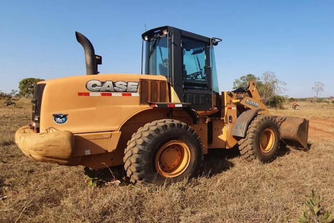 Case 621D - 17/17 5