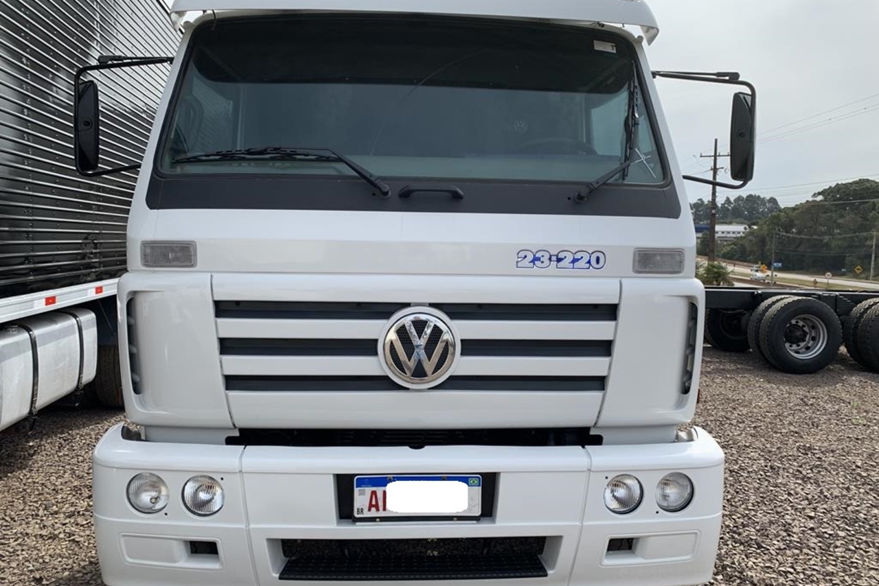 Volkswagen 23 220 - 04/05 5