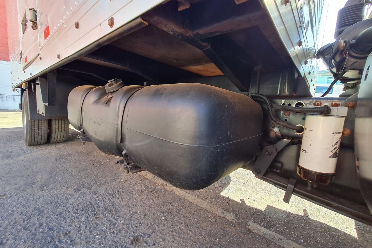 Volkswagen 8 150 - 08/09 7