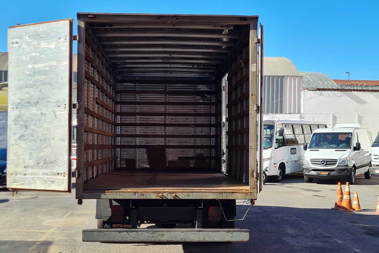 Volkswagen 8 150 - 08/09 13