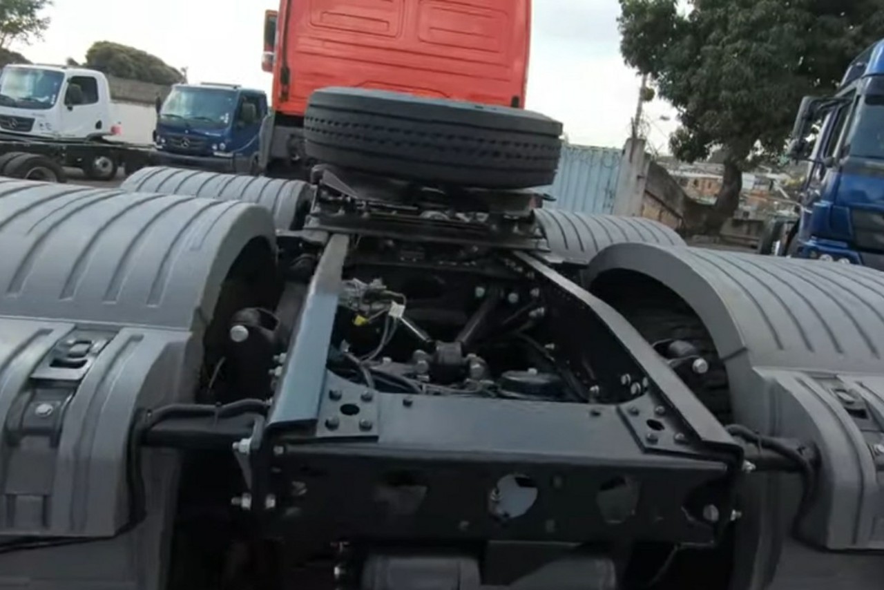 Mercedes Benz Axor 2644 - 19/29 10