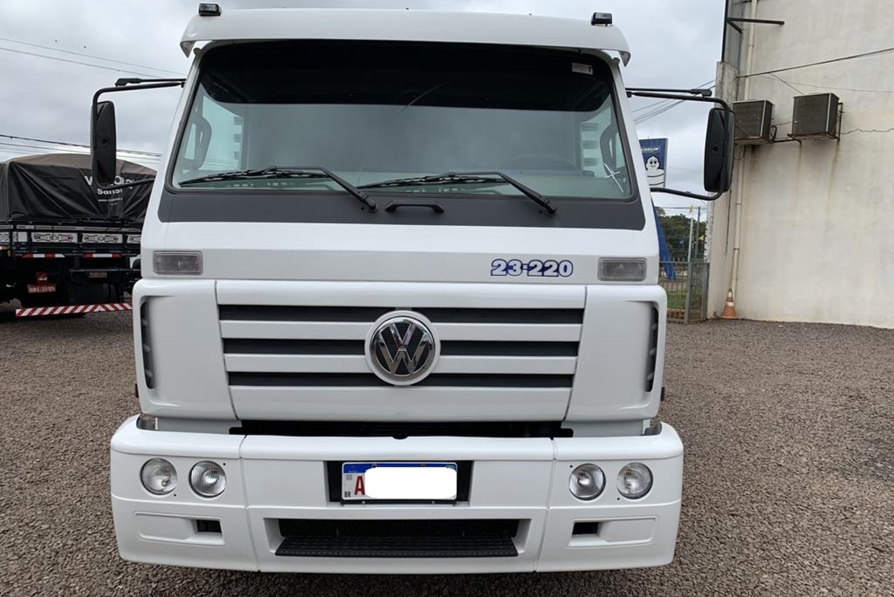 Volkswagen 23 220 - 04/05 5
