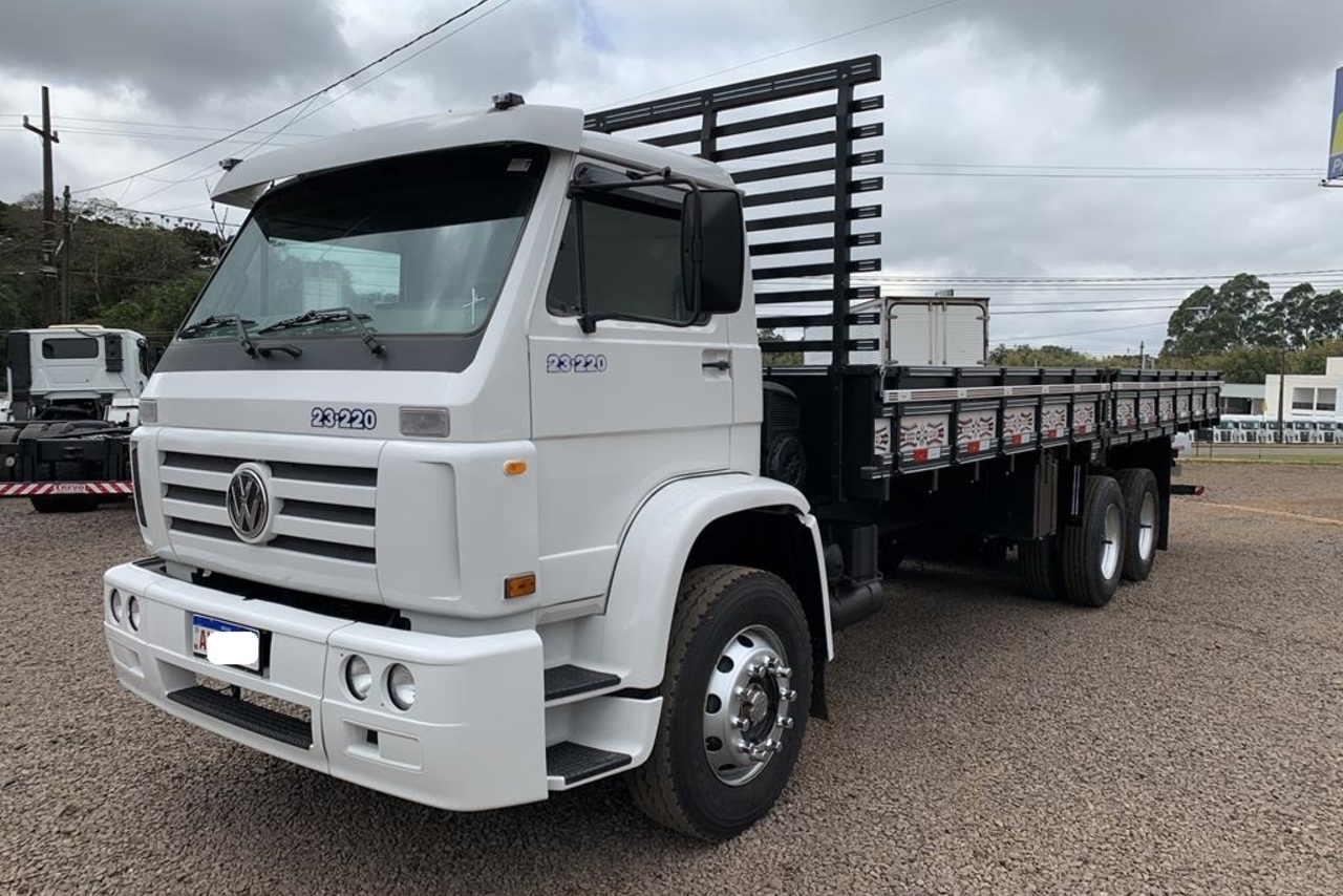 Volkswagen 23 220 - 04/05 6