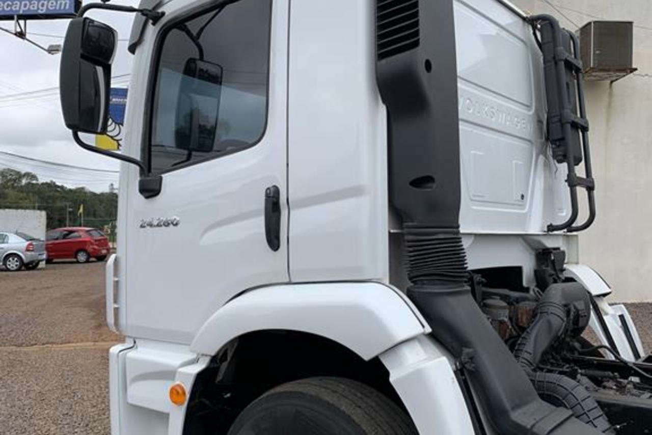Volkswagen 24-280 E Constellation 6x2 - 13/13 3