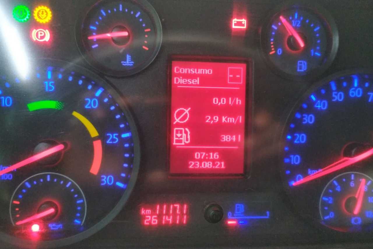 Volkswagen 25 390 - 15/16 11