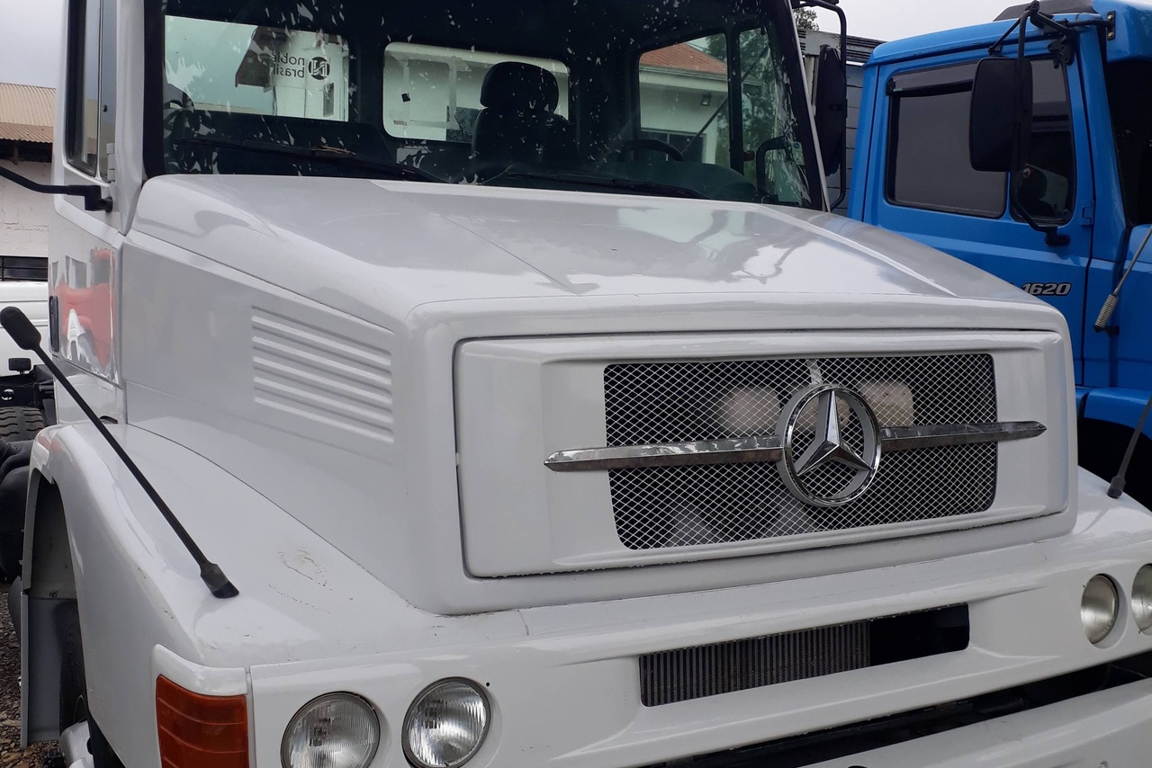 Mercedes Benz Atego 1318 - 08/08 2