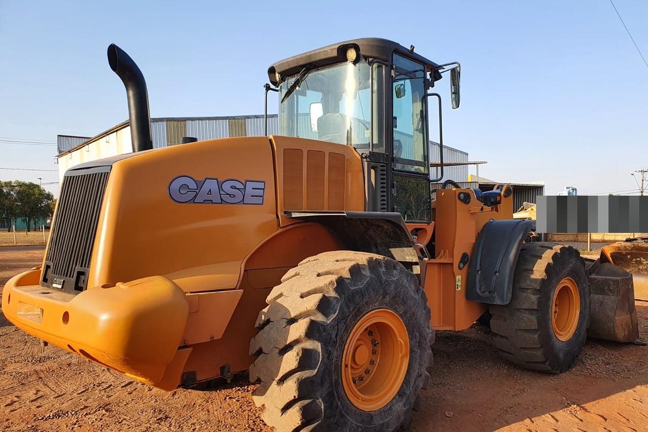 Case 821E - 16/16 4
