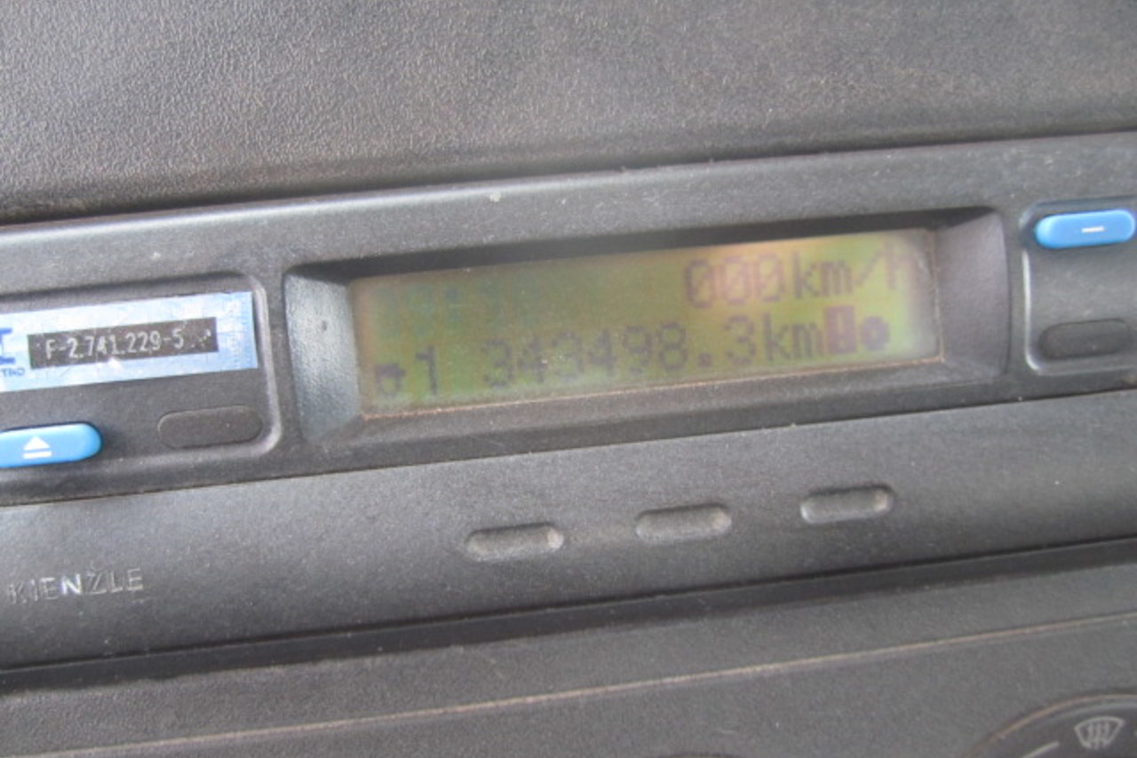 Volkswagen 31 260 - 10/10 11