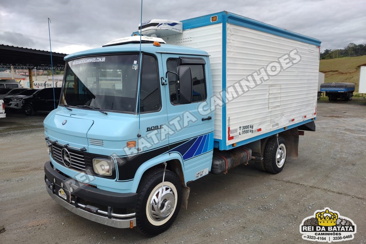 Mercedes Benz MB 608 - 86/86 4