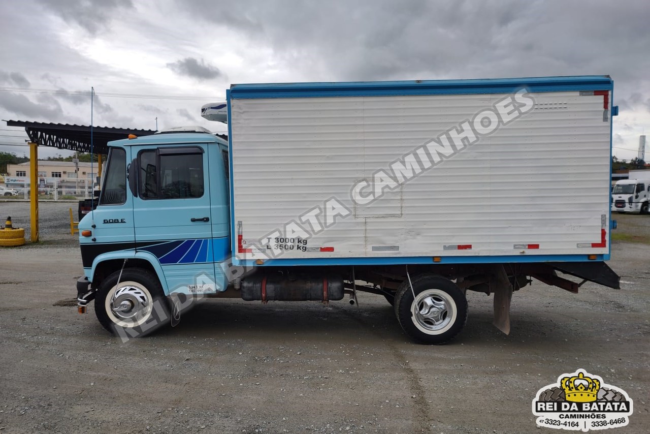Mercedes Benz MB 608 - 86/86 6