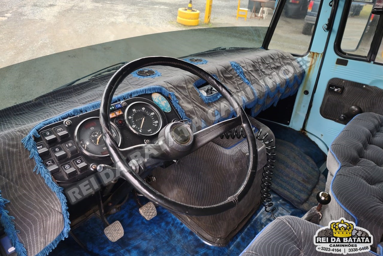 Mercedes Benz MB 608 - 86/86 12
