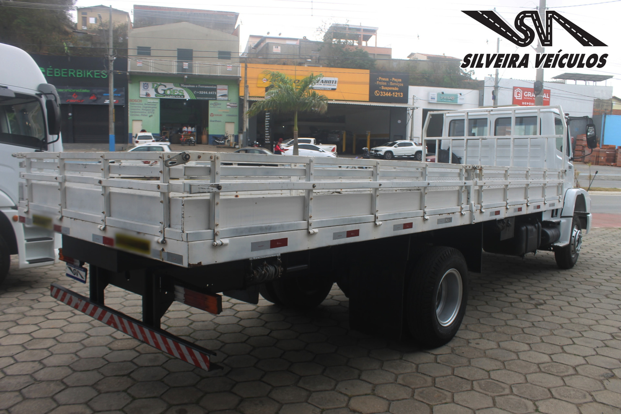 Mercedes Benz MB 1218 - 01/01 4