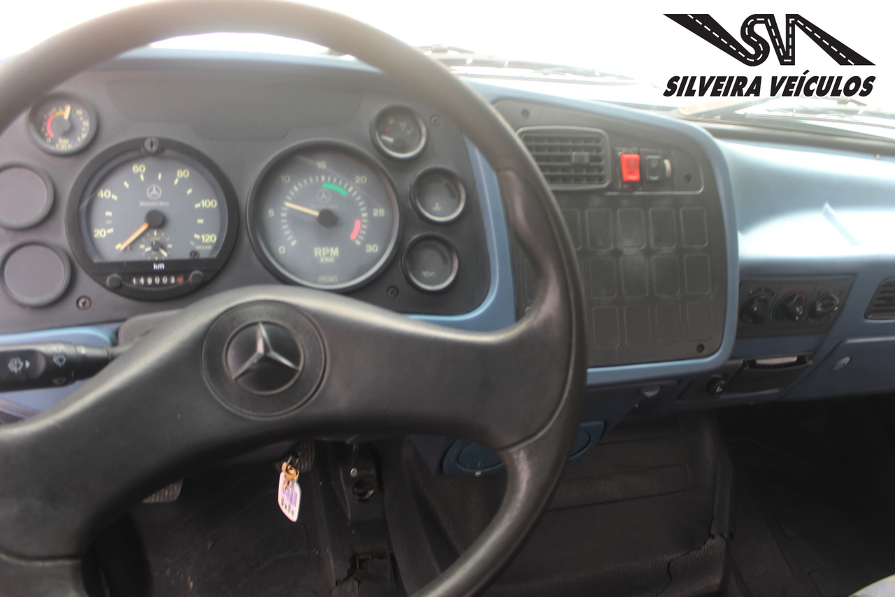 Mercedes Benz MB 1218 - 01/01 15