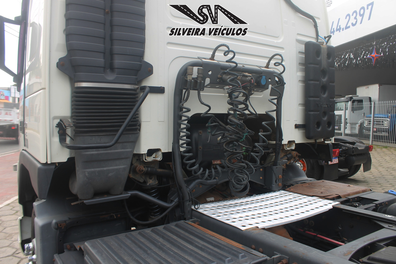Volvo FM370 - 12/12 7