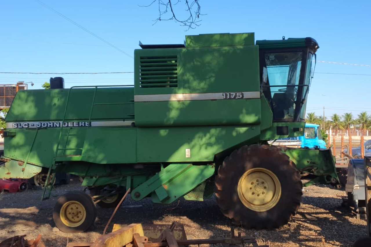 John Deere 1175 - 20/00 2