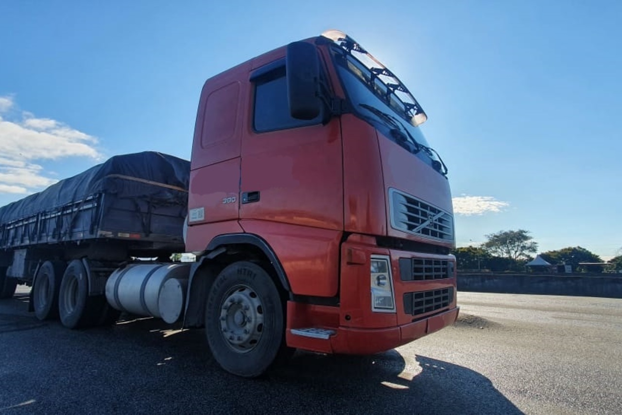 Volvo FM12 380 - 04/04 2