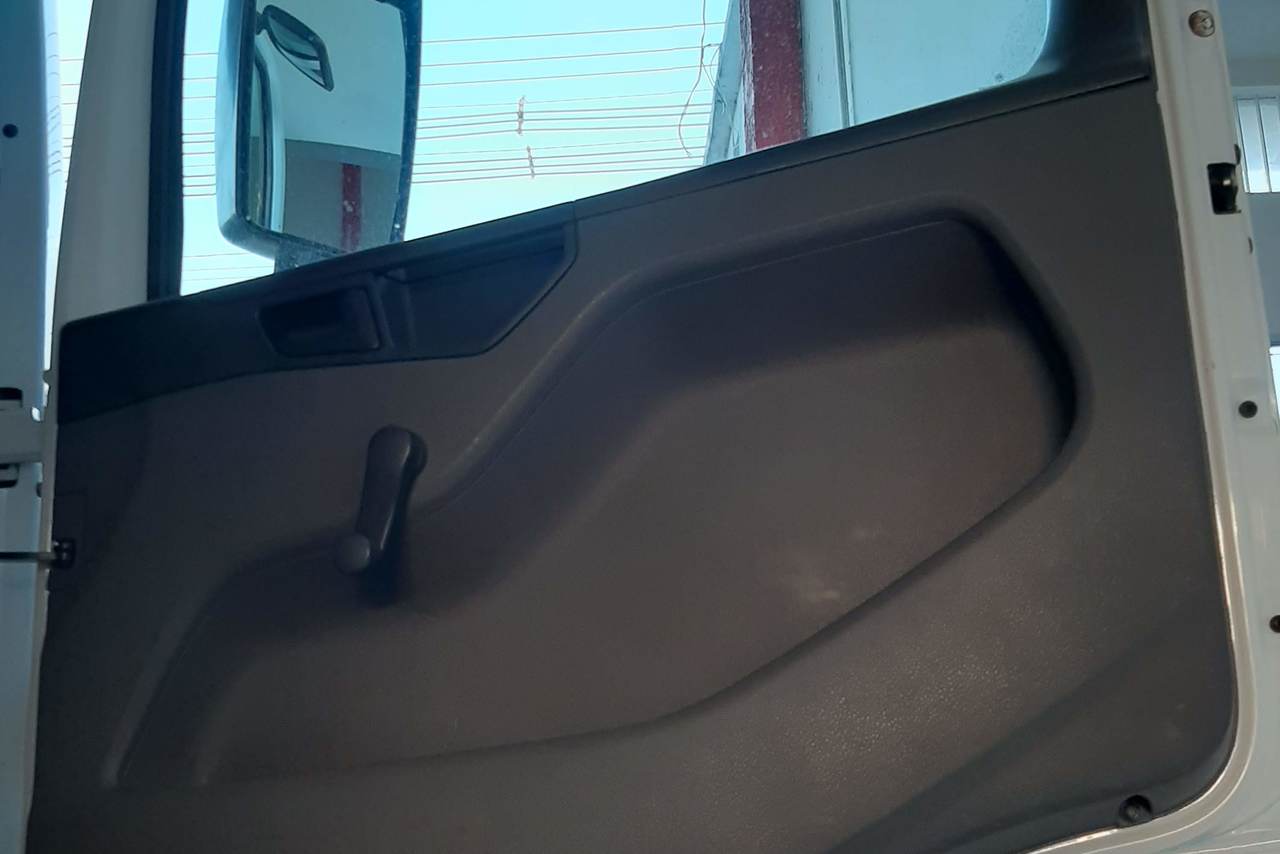 Volkswagen 24-280 E Constellation 6x2 - 12/12 20