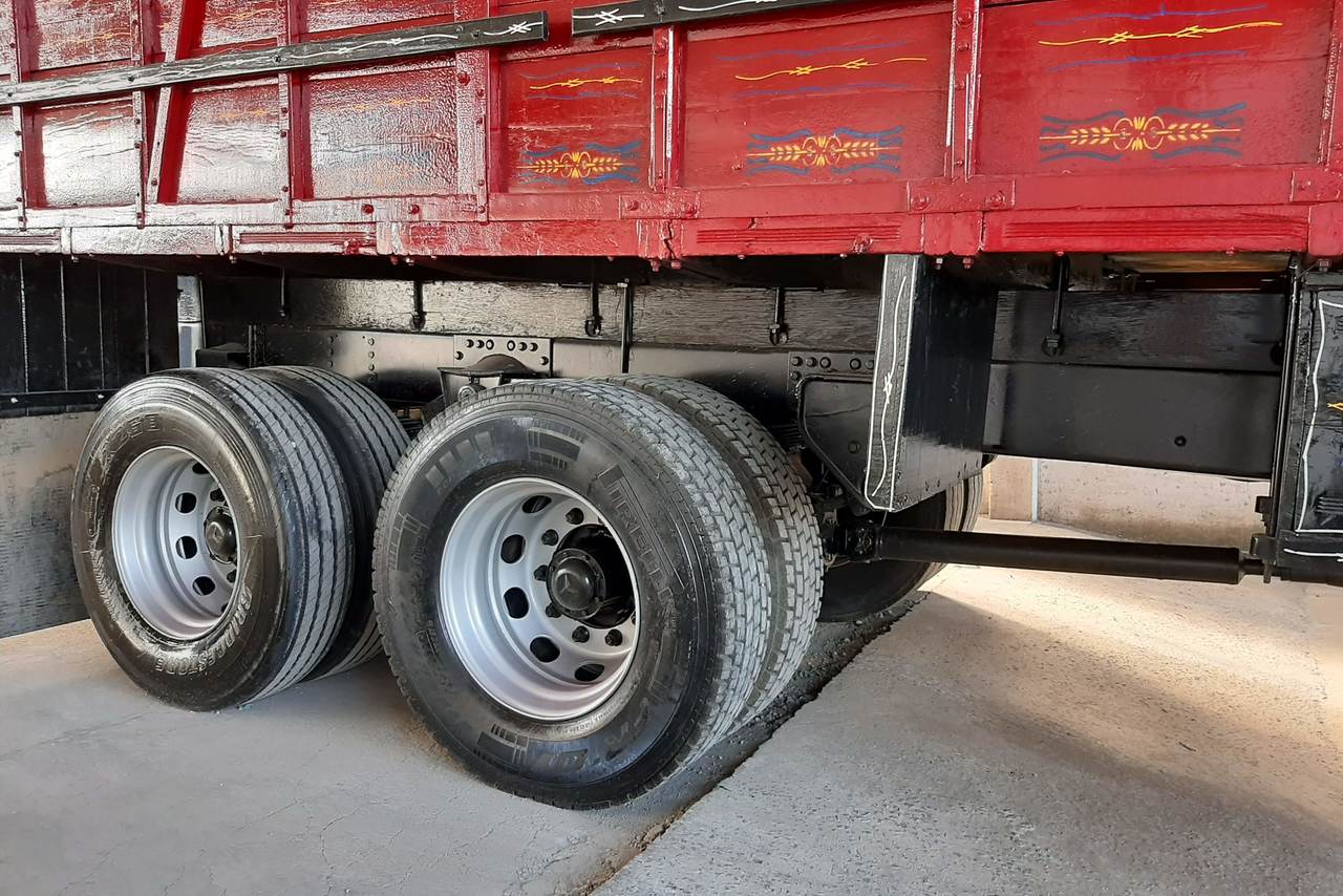 Mercedes Benz MB 1620 - 04/04 10
