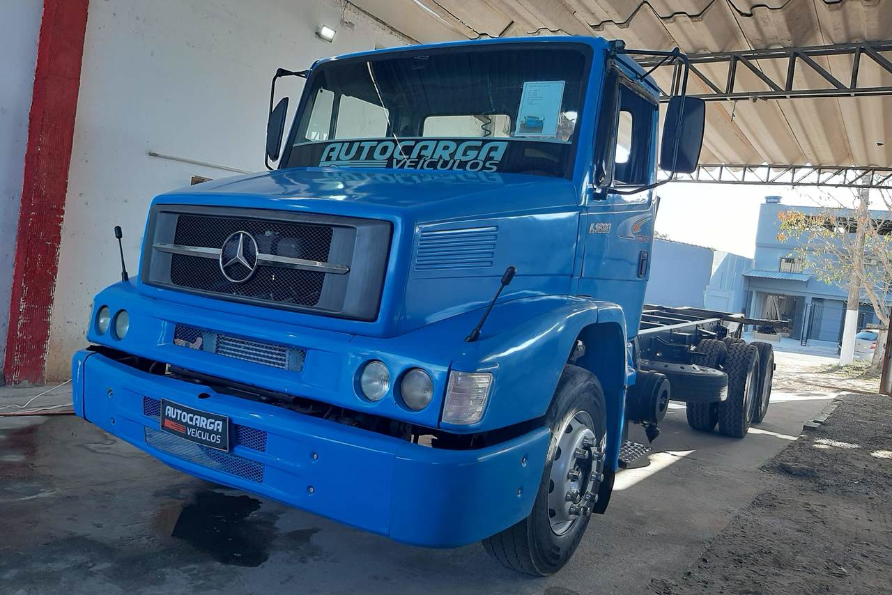 Mercedes Benz MB 1620 - 05/06 3