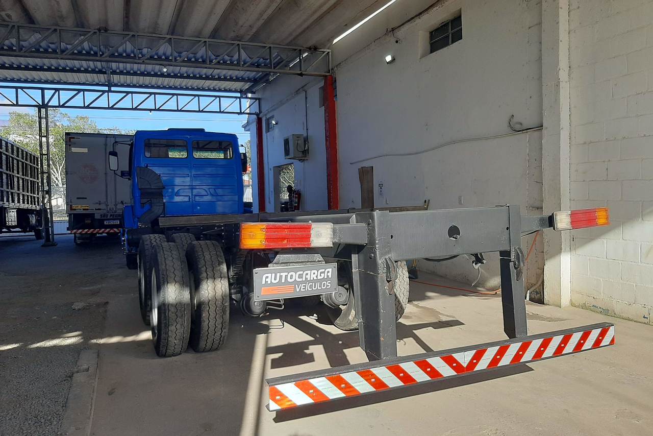 Mercedes Benz MB 1620 - 05/06 6