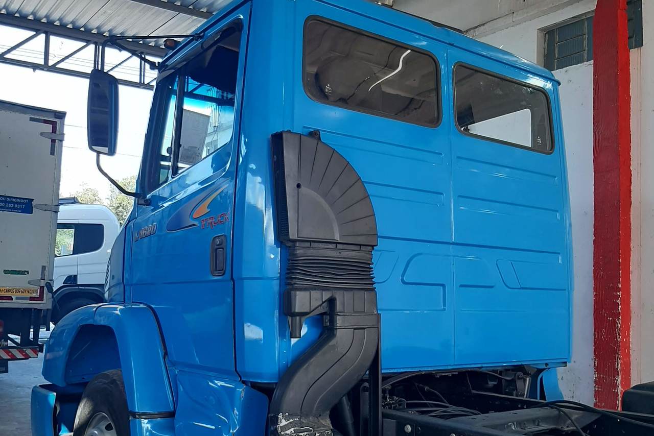 Mercedes Benz MB 1620 - 05/06 10
