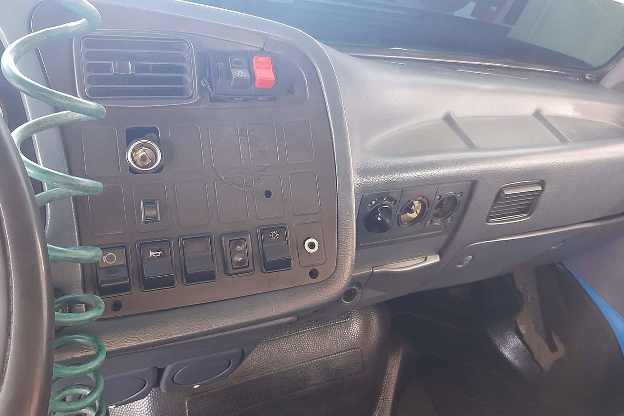 Mercedes Benz MB 1620 - 05/06 20