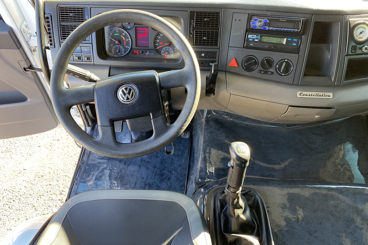 Volkswagen VW 19330 - 12/12 9