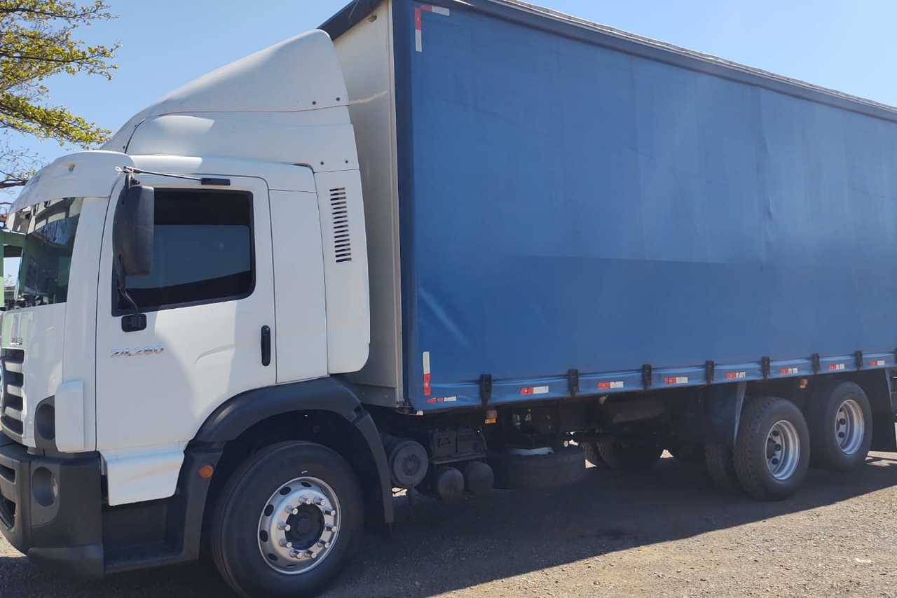 Volkswagen 24-280 E Constellation 6x2 - 12/12 3