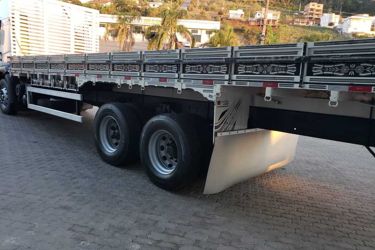 Volkswagen 24-280 E Constellation 6x2 - 12/12 13