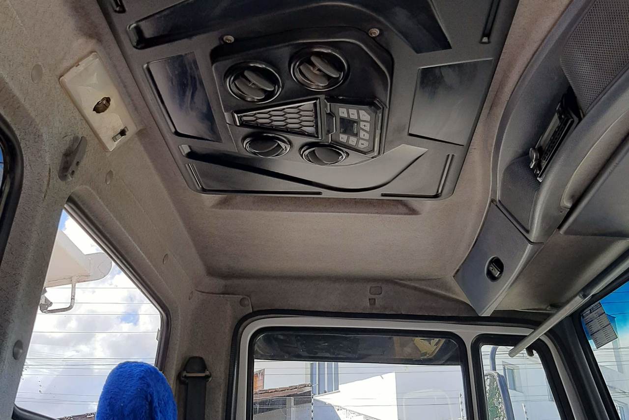 Mercedes Benz MB 1620 - 08/08 11