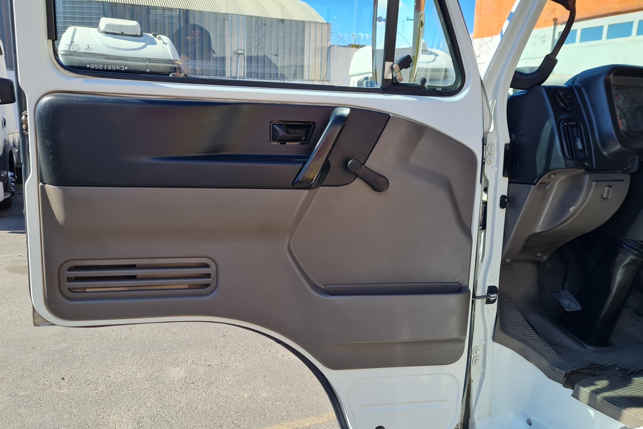 Volkswagen 8 160 - 12/12 7