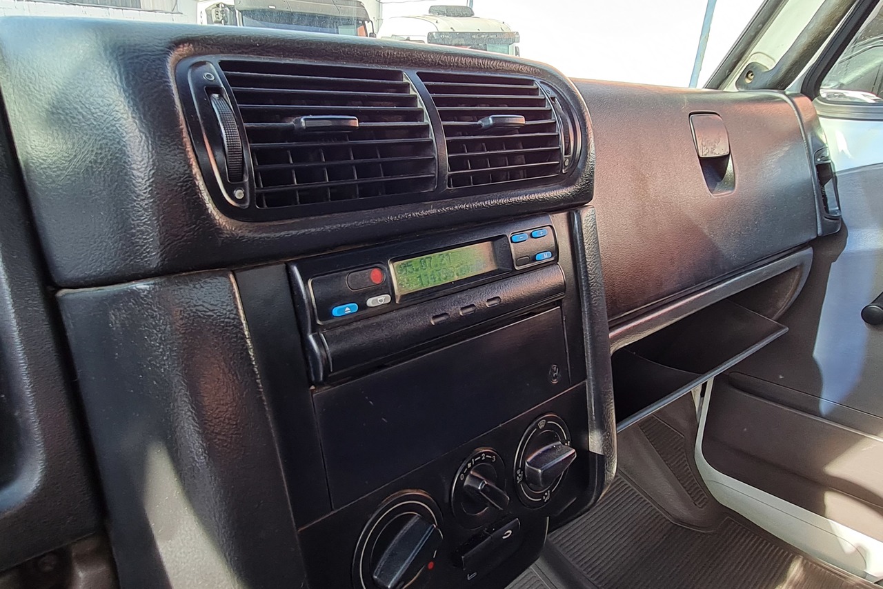 Volkswagen 8 160 - 12/12 9