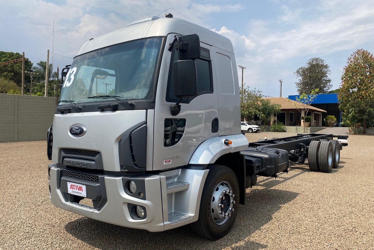 Ford Cargo2429 - 13/13 3