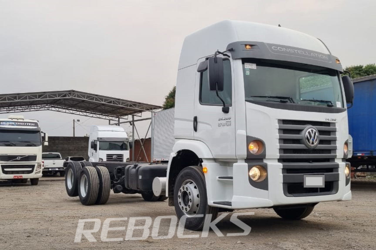 Volkswagen 24-280 E Constellation 6x2 - 21/22 4